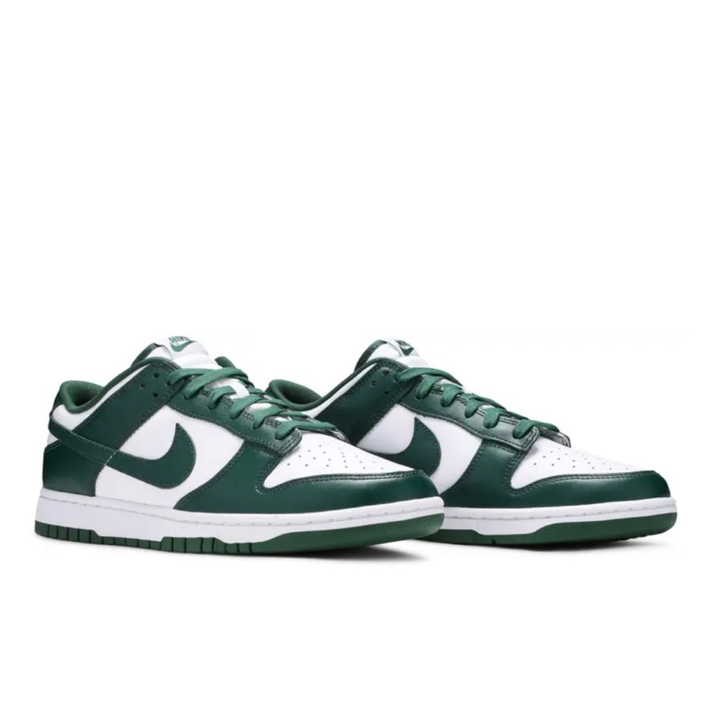 Nike Forest Green and White Low-Tops